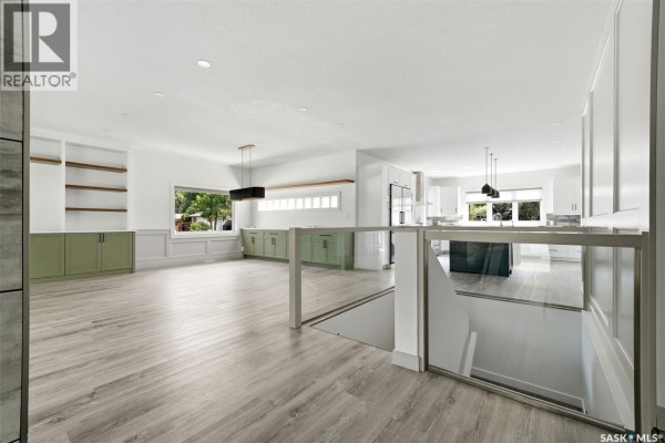 Kitchen - 3105 Assiniboine Avenue, Regina, SK S4S1E4 Photo 3