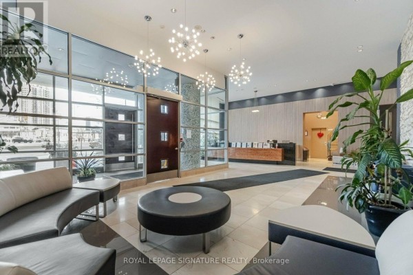 Dining room - 3106 - 3939 Duke Of York Boulevard, Mississauga, ON L5B4N2 Photo 2