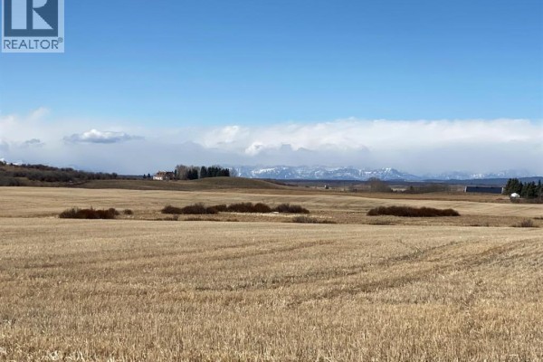 31067 Twp Rd 274, Rural Rocky View County, AB T4C2Z8 Photo 3