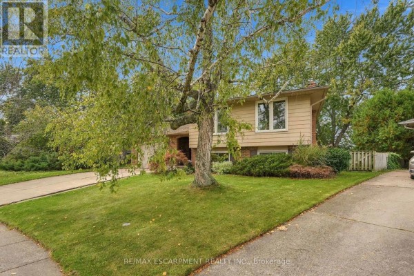 Foyer - 3107 Ussher Street, Niagara Falls, ON L2G6M3 Photo 4