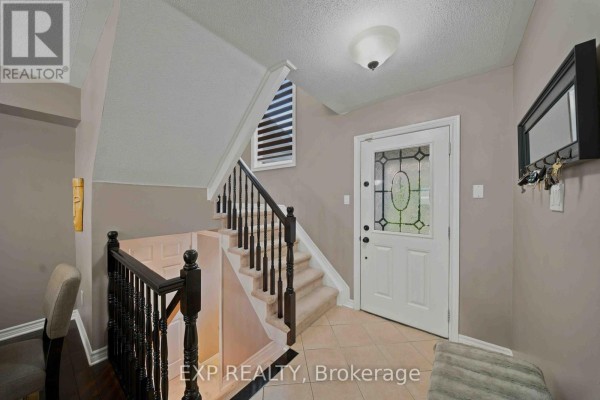 3108 Burritts Rapids Place, Ottawa, ON, photo 2