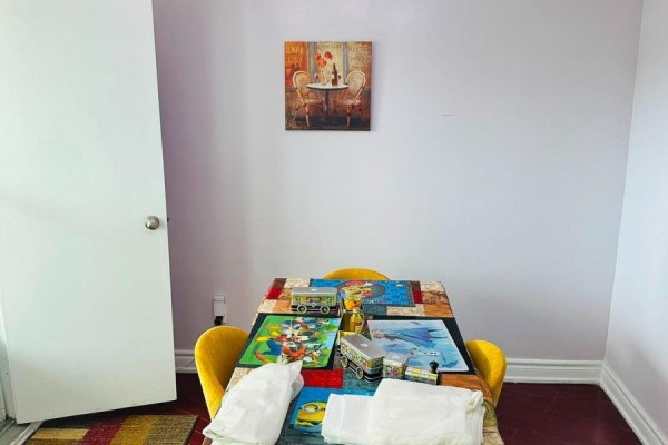 Primary Bedroom - 311 - 10 Edgecliffe Golfway, Toronto, ON M3C3A3 Photo 4