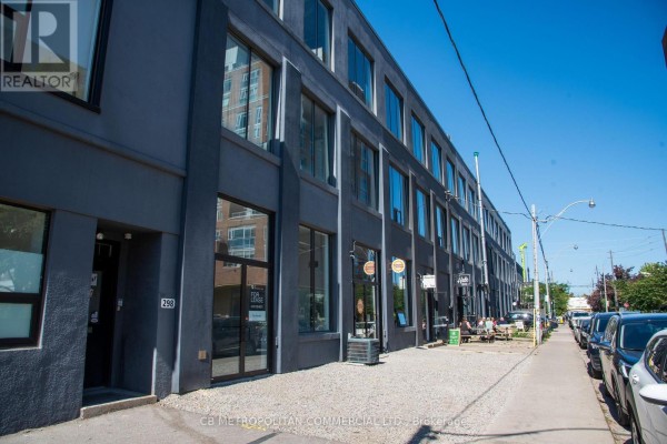 311 - 1485 Dupont Street, Toronto, ON M6P3S2 Photo 2