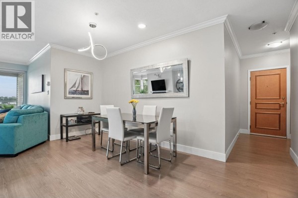 311 2020 E Kent Avenue South, Vancouver, BC V5P4X1 Photo 2