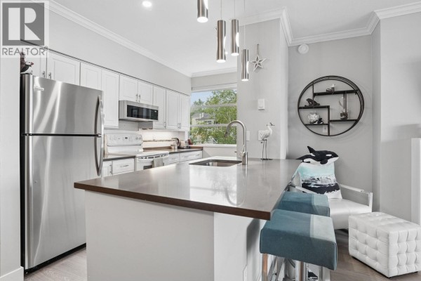 311 2020 E Kent Avenue South, Vancouver, BC V5P4X1 Photo 4