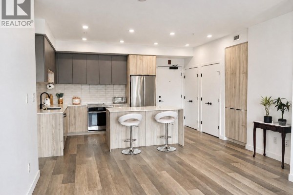 Kitchen - 311 3564b Ryder Hesjedal Way, Colwood, BC V9C0V4 Photo 4