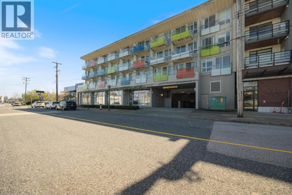 311 5388 Grimmer Street, Burnaby, BC, photo 3