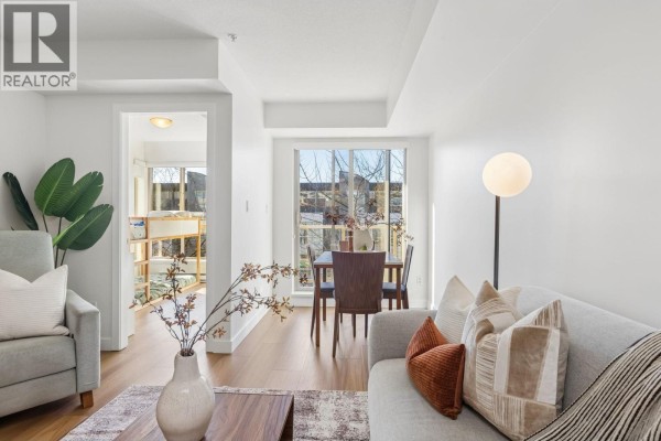 311 702 E King Edward Avenue, Vancouver