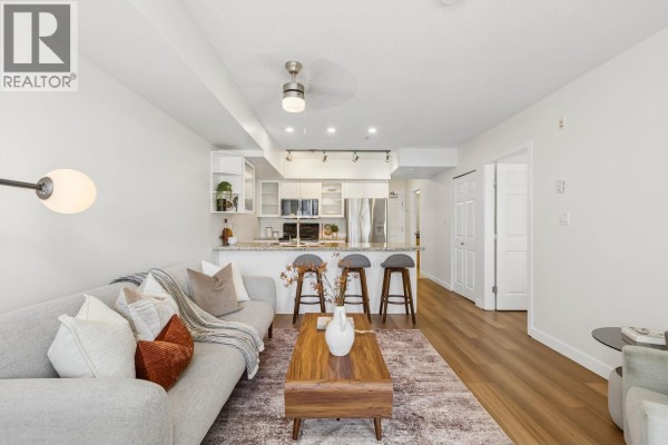 311 702 E King Edward Avenue, Vancouver, BC V5V0A9 Photo 4
