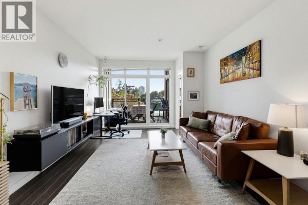 311 707 E 20th Avenue, Vancouver, BC V5V0B3 Photo 2