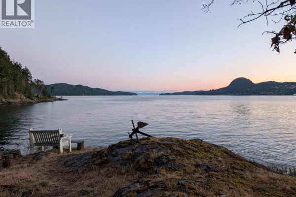 311 Arthur Road, Gambier Island, BC V0N1V0 Photo 4
