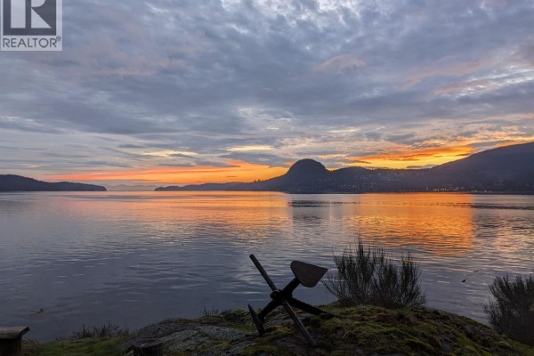 311 Arthur Road, Gambier Island, BC V0N1V0 Photo 5