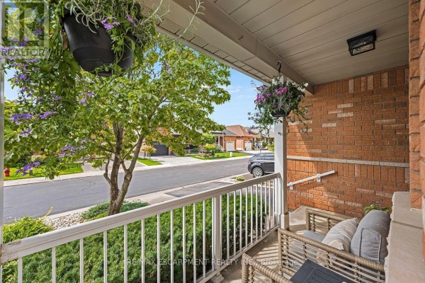 3pc Bathroom - 311 Malick Street, Milton, ON L9T5X4 Photo 5