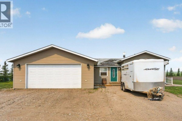 Kitchen - 311038 222, Rural Kneehill County, AB T0M2A0 Photo 3