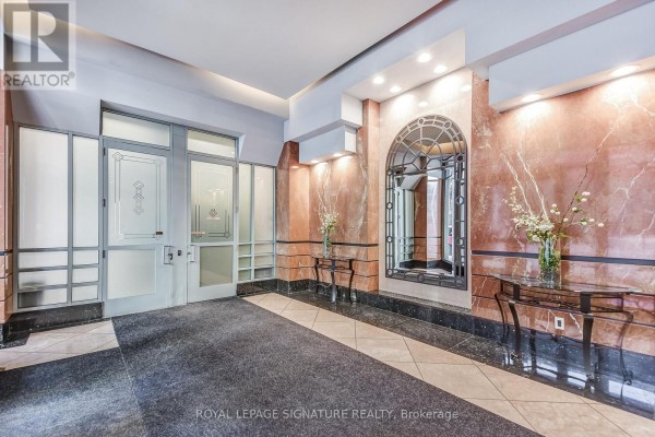 Dining room - 3111 - 10 Yonge Street, Toronto, ON M5E1R4 Photo 3