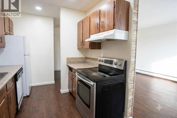 3114, 7201 Poplar Drive, Grande Prairie, AB T8V6S5 Photo 4