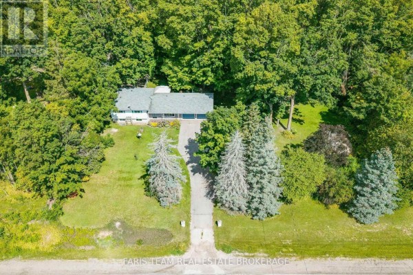 3114 Innisfil Beach Road, Innisfil, ON, photo 2