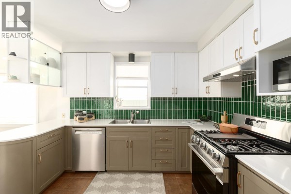 3114 Turner Street, Vancouver, BC V5K2H1 Photo 4