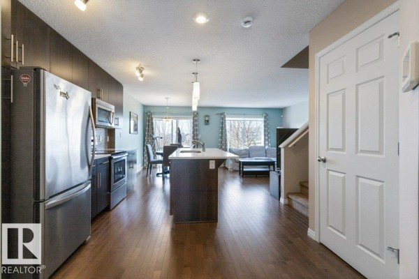 Primary Bedroom - 3119 Carpenter Landing Ld Sw, Edmonton, AB T6W2Y8 Photo 4