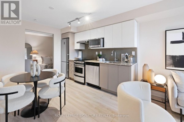 Primary Bedroom - 312 - 160 Flemington Road, Toronto, ON M6A0A9 Photo 4