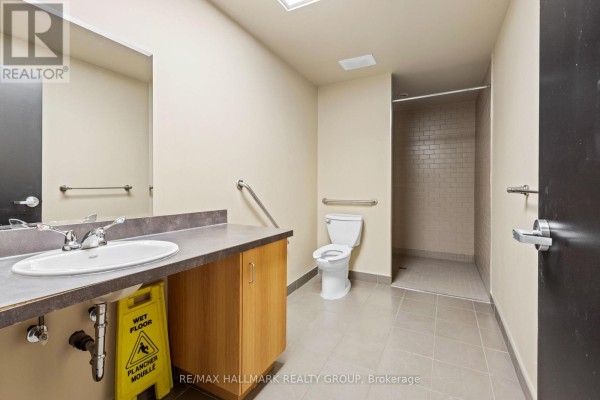312 - 225 Metcalfe Street, Ottawa, ON K2P1P9 Photo 4