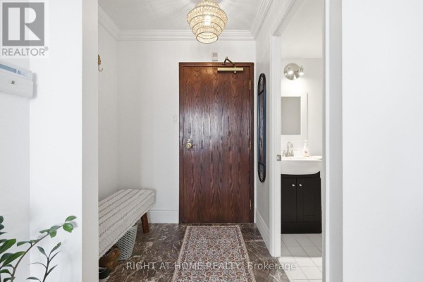 Dining room - 312 - 2285 Lake Shore Boulevard W, Toronto, ON M8V3X9 Photo 2