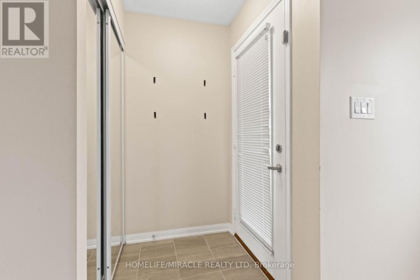 Bedroom 2 - 312 - 250 Sunny Meadow Boulevard, Brampton, ON L6R3Y7 Photo 5