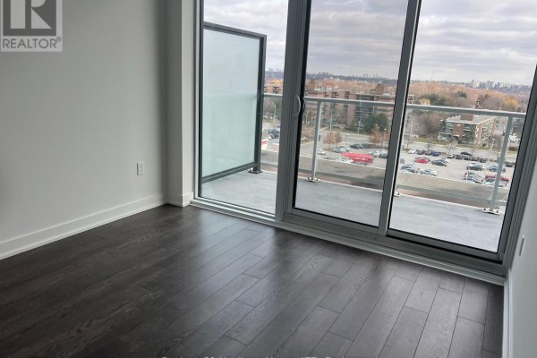 Living room - 312 - 50 O Neill Road E, Toronto, ON M3C0R2 Photo 5