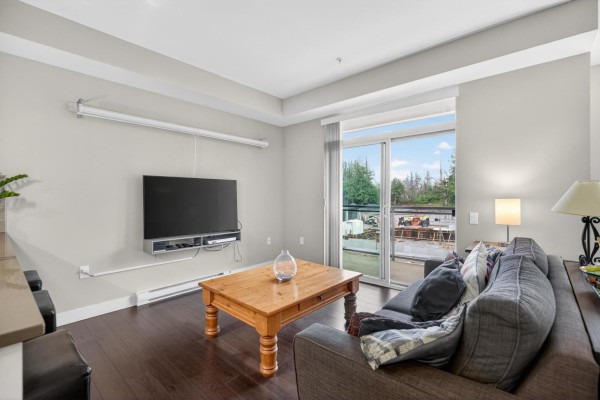 312 14358 60 Avenue, Surrey, BC V3X0G3 Photo 4