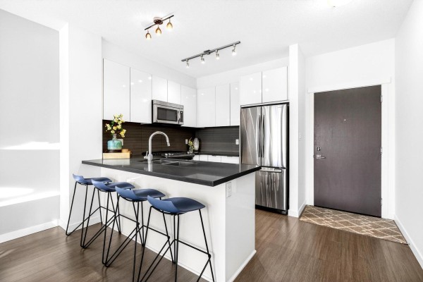 312 15168 33 Avenue, Surrey, BC V3Z0N7 Photo 4