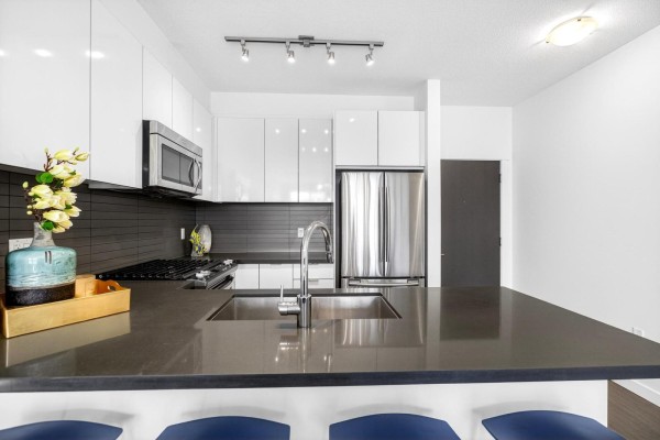312 15168 33 Avenue, Surrey, BC V3Z0N7 Photo 5