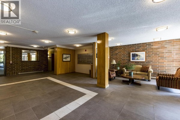 312 2101 Mcmullen Avenue, Vancouver, BC V6L3B4 Photo 3