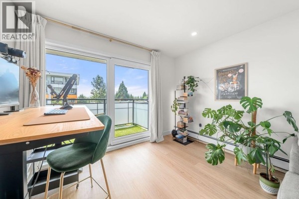 312 360 E 2nd Street, North Vancouver, BC V7L4N6 Photo 5