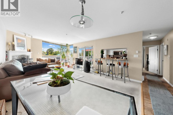 312 8450 Jellicoe Street, Vancouver, BC V5S4S9 Photo 4