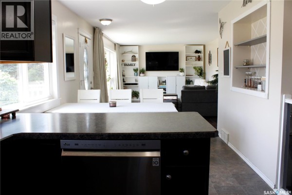 312 Centennial Avenue, Kipling, SK, photo 3