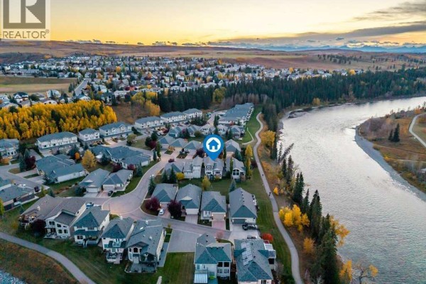 Residential for sale at 312 Crawford Close, Cochrane, AB - MLS® Ak1bja