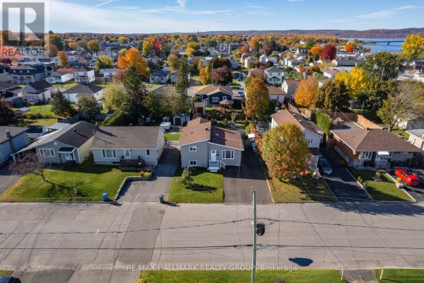 Other - 312 Dufferin Street, Hawkesbury, ON K6A2E5 Photo 2