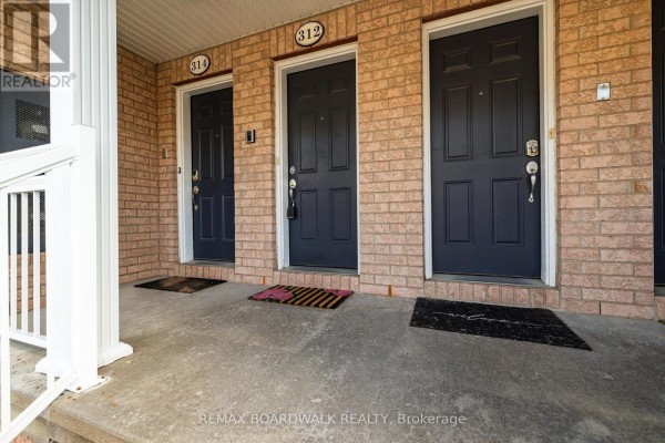 312 Galston Private, Ottawa, ON, photo 3