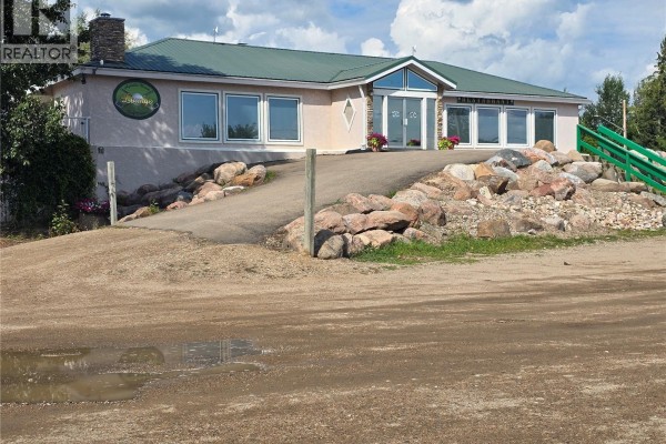 312 Mariner Avenue, Aquadeo, SK S0M1X0 Photo 2