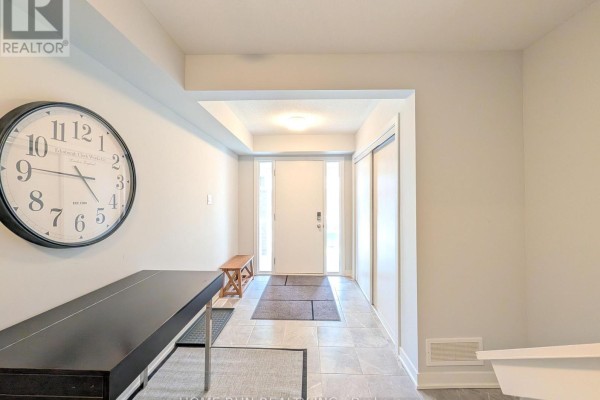 312 Parallax Private, Ottawa, ON K2J7B3 Photo 2