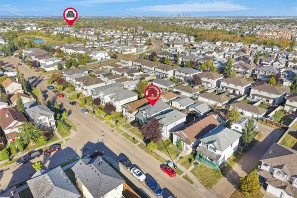 Kitchen - 3122 30 Av Nw, Edmonton, AB T6T1T9 Photo 3