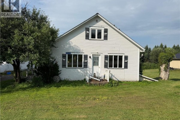 Bath (# pieces 1-6) - 3123 Route 108, New Denmark, NB E7G2V8 Photo 2