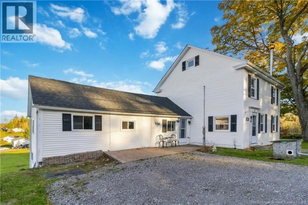 4pc Ensuite bath - 3123 Rte 114, Edgetts Landing, NB E4H2E7 Photo 3