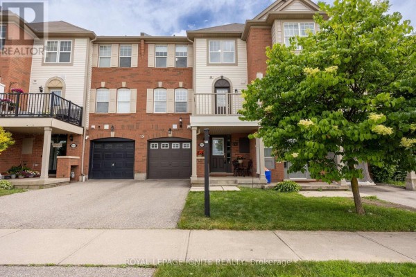 3123 Stornoway Circle, Oakville, ON, photo 2
