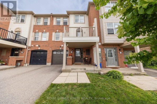 Primary Bedroom - 3123 Stornoway Circle, Oakville, ON L6M5H9 Photo 4