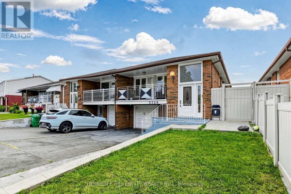 3126 Redbank Crescent, Mississauga, ON L4T1V1 Photo 4