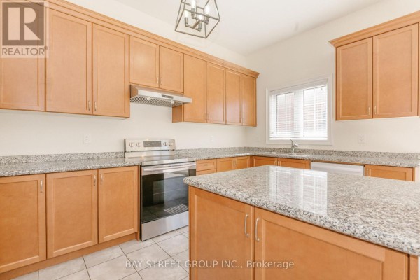 3127 Streamwood Pass, Oakville, ON, photo 3