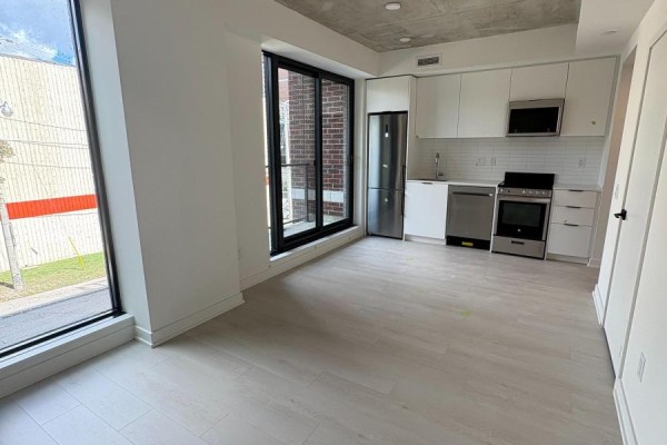 Bedroom - 313 - 1 Vine Avenue, Toronto, ON M6P0C8 Photo 4