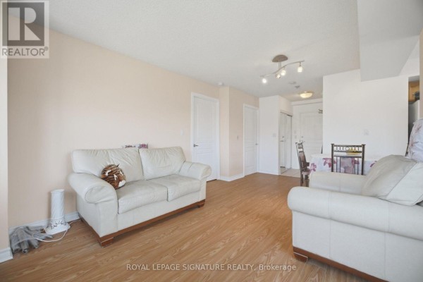 Dining room - 313 - 300 Ray Lawson Boulevard, Brampton, ON L6Y5H5 Photo 2