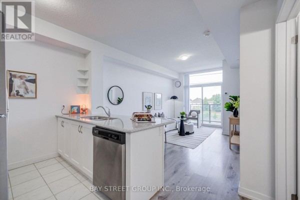 313 - 450 Dundas Street E, Hamilton, ON, photo 3